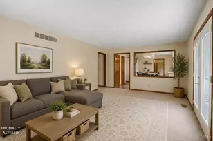 8295 Beckett Station Dr, West Chester, OH 45069 - Photo 10