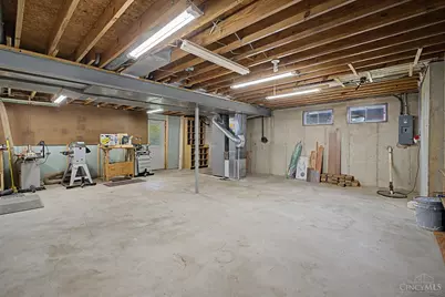 8295 Beckett Station Drive, West Chester, OH 45069 - Photo 38