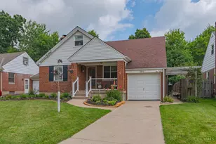 3810 N Broadlawn Cir, Silverton, OH 45236 - Photo 2