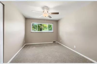8844 Mockingbird Lane, Springfield Township, OH 45231 - Photo 24