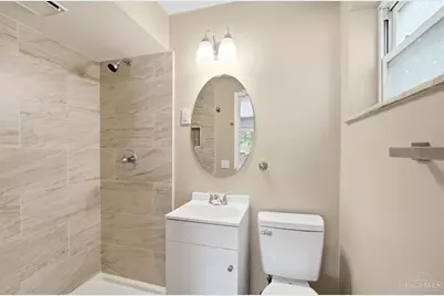 8844 Mockingbird Lane, Springfield Township, OH 45231 - Photo 16