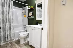 9681 Northfield Ln, Springfield Township, OH 45231 - Photo 12