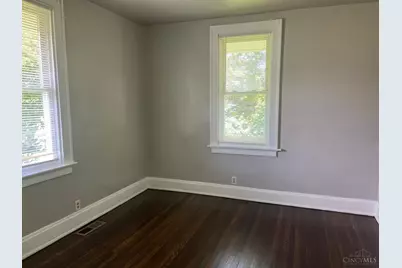 1718 First Avenue, Cincinnati, OH 45205 - Photo 10