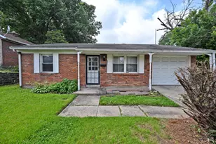 821 W Galbraith Rd, Springfield Township, OH 45231 - Photo 1