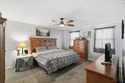 200 Greenwood Lane, Trenton, OH 45067 - Photo 8
