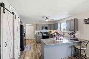 200 Greenwood Ln, Trenton, OH 45067 - Photo 6