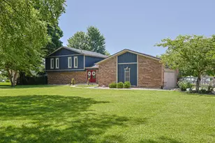 5533 Liberty Woods Dr, Liberty Township, OH 45011 - Photo 2