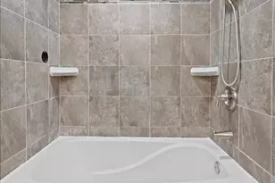 2625 Cleinview Ave, Cincinnati, OH 45206 - Photo 24