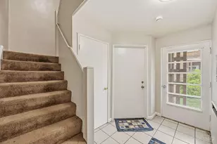 2370 Losantiville Ave, Golf Manor, OH 45237 - Photo 4