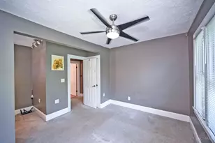 5830 Woodmont Ave, Cincinnati, OH 45213 - Photo 22