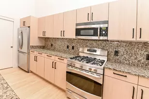 15 W Fourth St, Cincinnati, OH 45202 - Photo 24