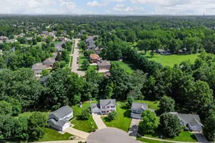 806 Canute Ct, Hamilton Township, OH 45039 - Photo 6