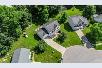 806 Canute Court, Hamilton Township, OH 45039 - Photo 4