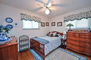 137 Bayham Dr, Green Hills, OH 45218 - Photo 20