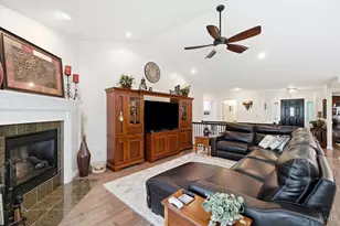 1548 Alexander Dr, Hamilton, OH 45013 - Photo 12