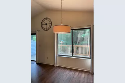 1138 Chestnut Court, Union Township, OH 45245 - Photo 6