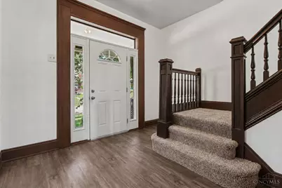 934 Sunset Avenue, Cincinnati, OH 45205 - Photo 2