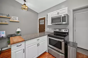 2491 Windsor Village Dr, Miamisburg, OH 45342 - Photo 8