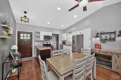 2491 Windsor Village Drive, Miamisburg, OH 45342 - Photo 4