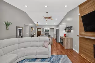 2491 Windsor Village Dr, Miamisburg, OH 45342 - Photo 12
