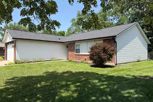 2491 Windsor Village Dr, Miamisburg, OH 45342 - Photo 2