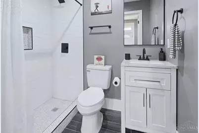 4607 Erie Avenue, Cincinnati, OH 45227 - Photo 28