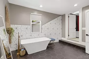 4607 Erie Ave, Cincinnati, OH 45227 - Photo 36