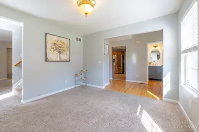 224 Wyndham Drive, Hamilton Township, OH 45039 - Photo 6