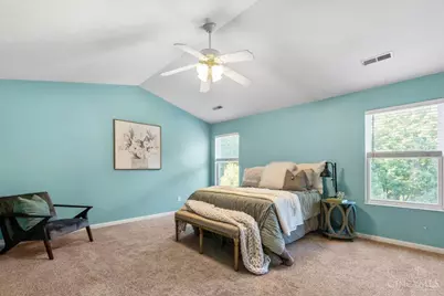 224 Wyndham Drive, Hamilton Township, OH 45039 - Photo 14