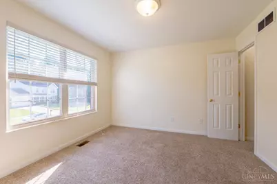 224 Wyndham Drive, Hamilton Township, OH 45039 - Photo 22