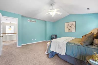224 Wyndham Drive, Hamilton Township, OH 45039 - Photo 16