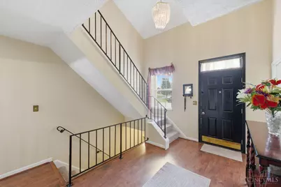 26 Twin Lakes Drive, Fairfield, OH 45014 - Photo 10