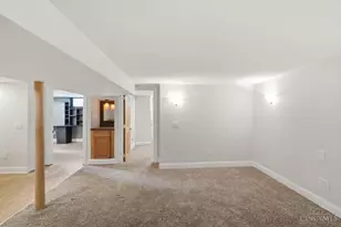 10250 Kerrianna Dr, Montgomery, OH 45242 - Photo 32