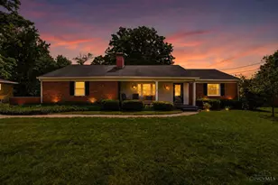 10250 Kerrianna Dr, Montgomery, OH 45242 - Photo 1