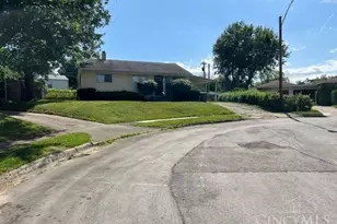 3512 Wilmar Cir, Dayton, OH 45417 - Photo 4