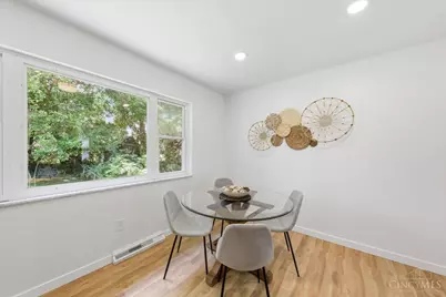 519 Norway Avenue, Cincinnati, OH 45229 - Photo 8