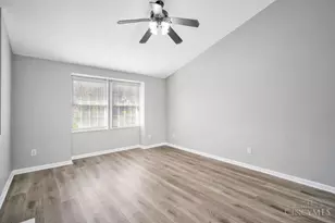 1380 Gumbert Dr, Batavia Township, OH 45102 - Photo 2