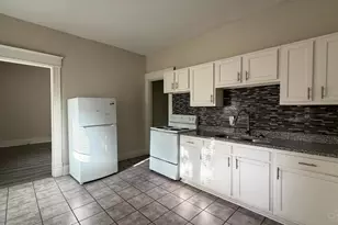 2478 Paris St, Cincinnati, OH 45219 - Photo 12