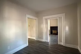 2478 Paris St, Cincinnati, OH 45219 - Photo 4