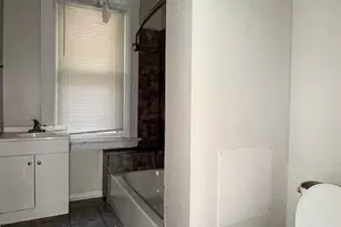 2478 Paris St, Cincinnati, OH 45219 - Photo 28