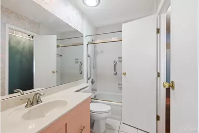 2 Boxwood Court, Cincinnati, OH 45246 - Photo 28