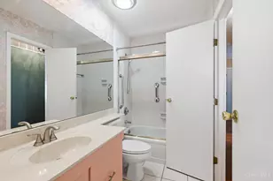 2 Boxwood Ct, Springdale, OH 45246 - Photo 28