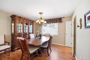 2 Boxwood Ct, Springdale, OH 45246 - Photo 12