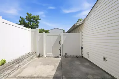 2 Boxwood Court, Cincinnati, OH 45246 - Photo 38