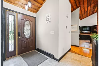 6553 Gretel Court, Liberty Township, OH 45044 - Photo 4