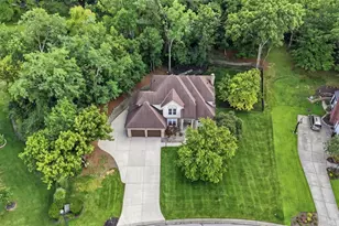 6651 Lewis Clark Trail, Sycamore Township, OH 45241 - Photo 2