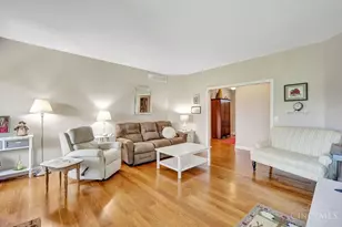 36 Robert Dr, Hamilton, OH 45013 - Photo 8