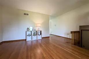 242 Bernard Dr, Monroe, OH 45050 - Photo 6