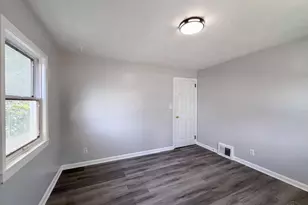 7425 Martin St, Cincinnati, OH 45231 - Photo 10