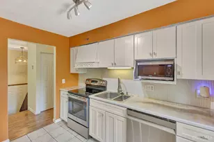 226 Goodrich Ln, Cincinnati, OH 45233 - Photo 12
